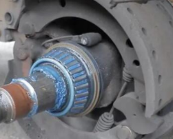 都匀铸件铸造厂介绍下刹车盘磨损更换标准